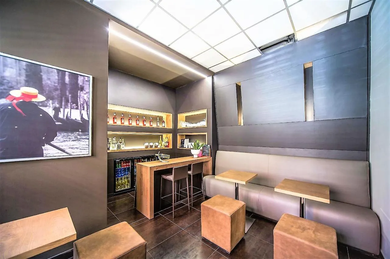 ***  Hotel Aaron Mestre Italien