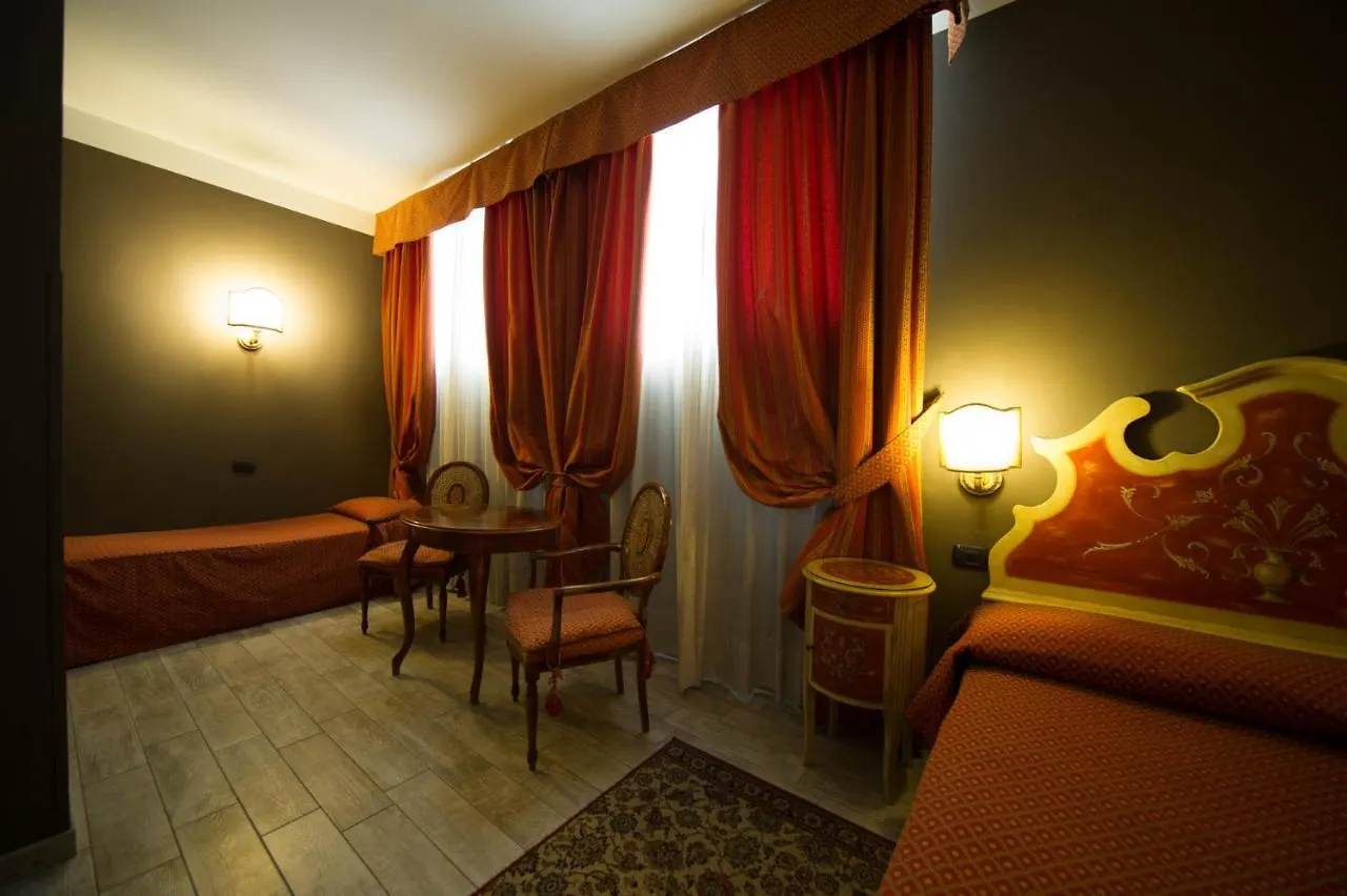 Hotel Aaron Mestre Italien